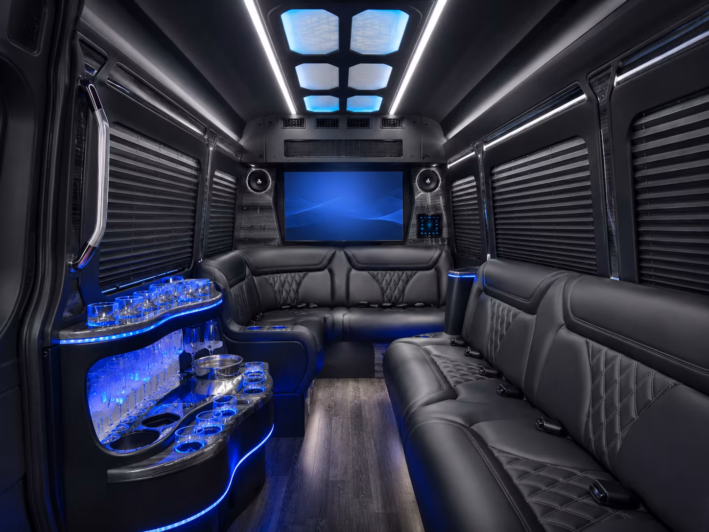 book your des moines prom bus early for the best selection