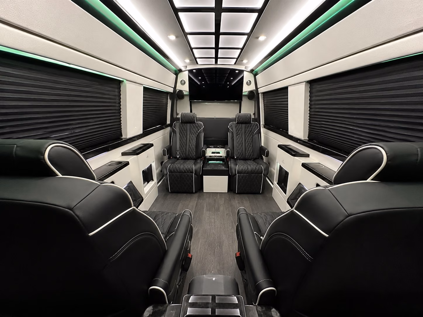 des moines bus rentals for iowa road trips and south dakota travel